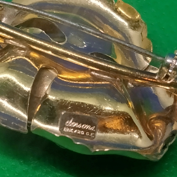 Dorsons rose brooch with Blue rhinestones - Picture 4 of 4